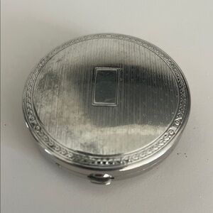 Rare Vintage Richard Hudnut Art Deco Compact with Mirror